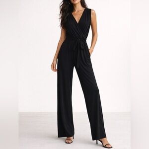 Sleeveless V-Neck Black Sleeveless Jumpsuit Large